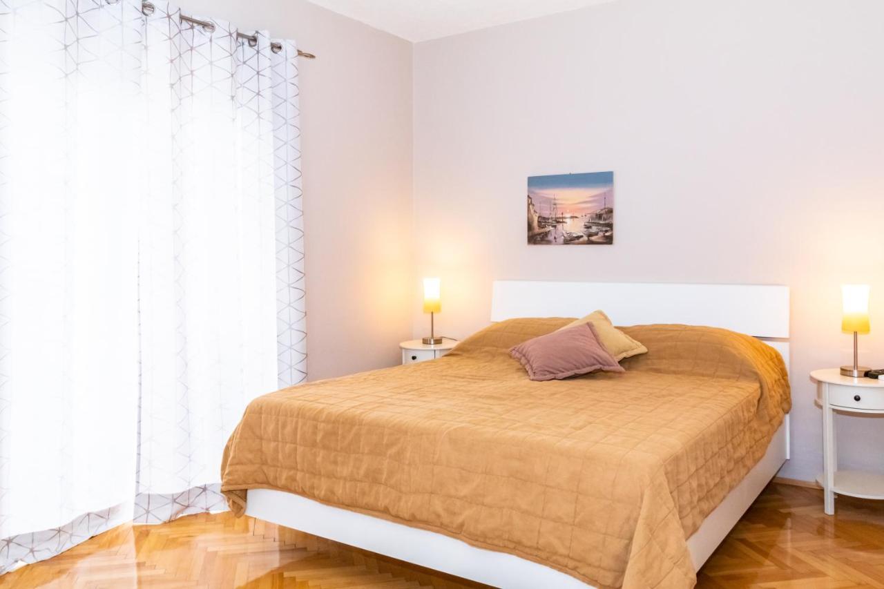 Appartamento Cozy Studio Vanja Vodice Esterno foto